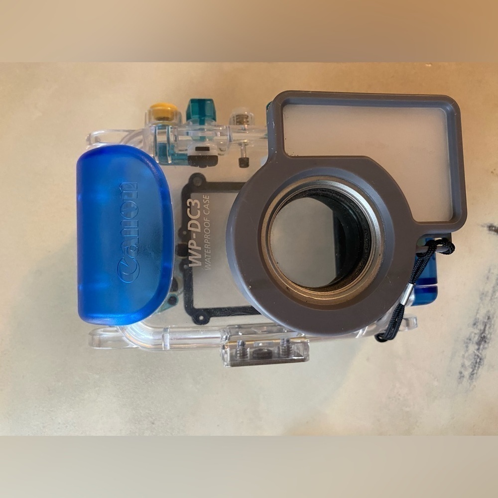Canon WP-DC3 Waterproof Case for Canon PowerShot SD630 Digital Camera